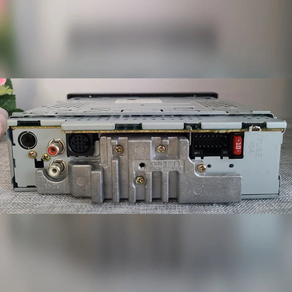 Kenwood KDC-2025 1-DIN CD Player With Sirius Radio Ready  Car Stereo - Picture 4 of 6